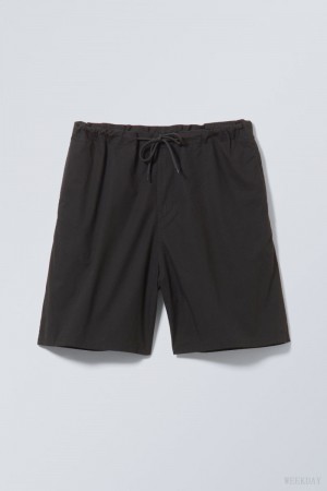 Black Weekday Parachute Loose Shorts | IVTJ8041