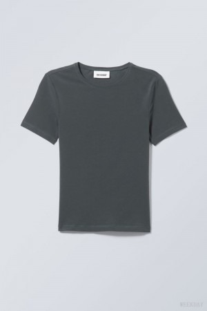 Dark Green Weekday Slim Fitted T-shirt | NTMX8257