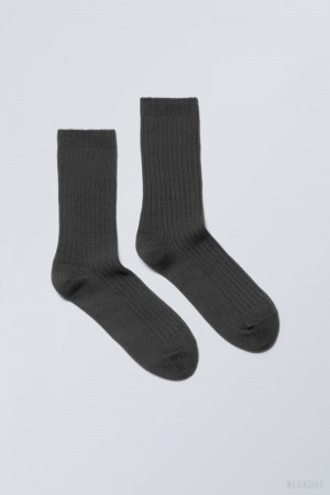 Dark Grey Weekday Pond Ribbed Socks | WAEE8297