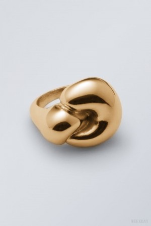 Golden Weekday Bold Ring | LMAO5255