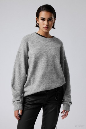 Grey Weekday Annie Knit Sweater | IGCA7355