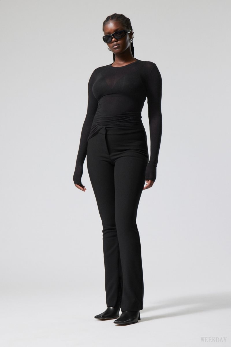 Black Weekday Dessa slim Trousers | NFMK2553