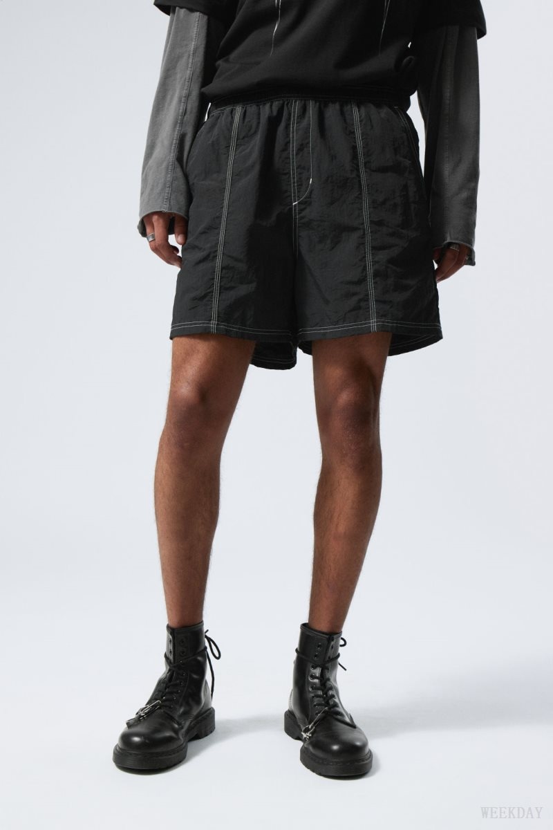 Black Weekday Fred Relaxed Shorts | SBNP8660