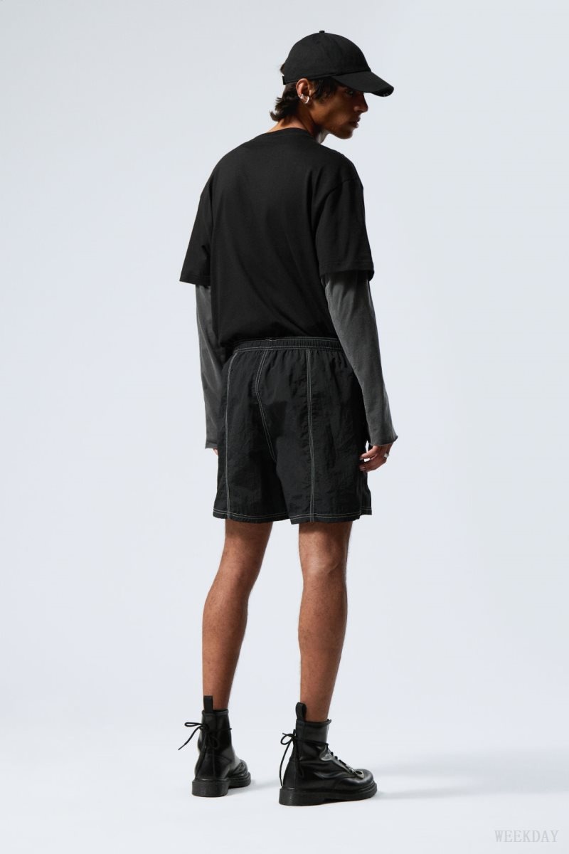 Black Weekday Fred Relaxed Shorts | SBNP8660