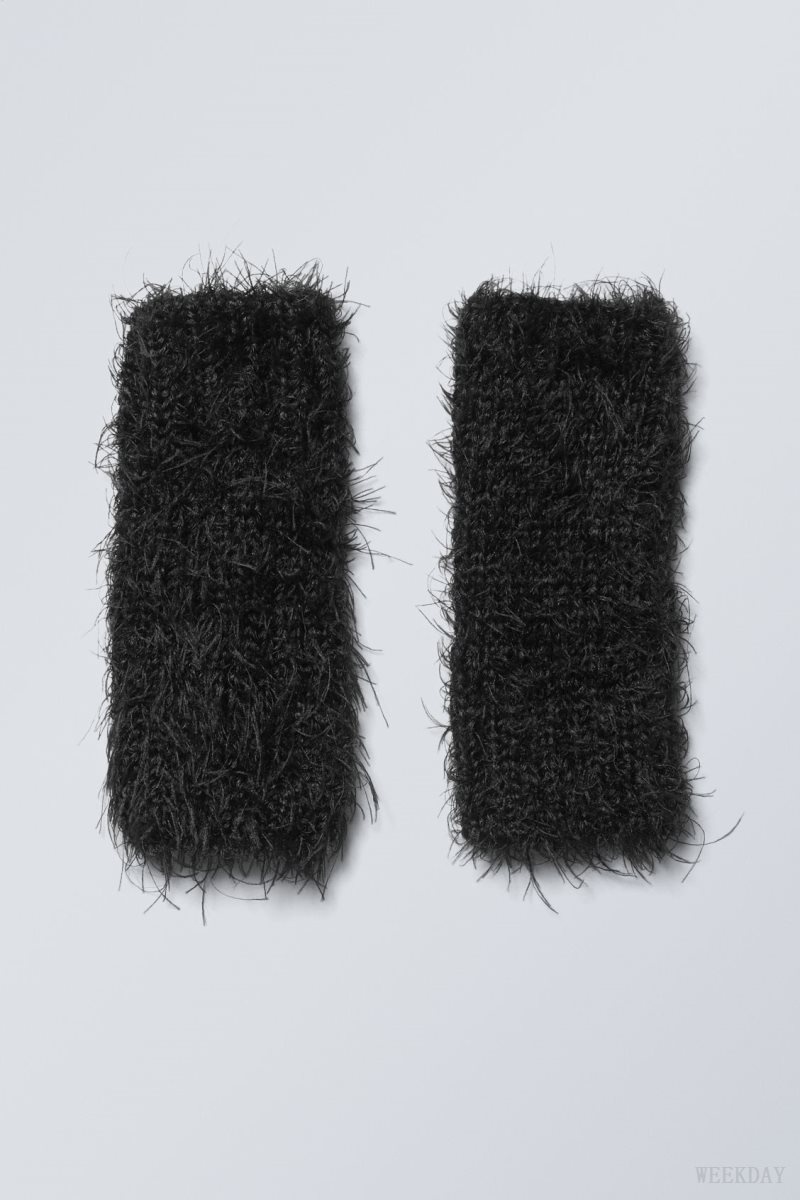 Black Weekday Hairy Wristwarmers | ZRKK0285