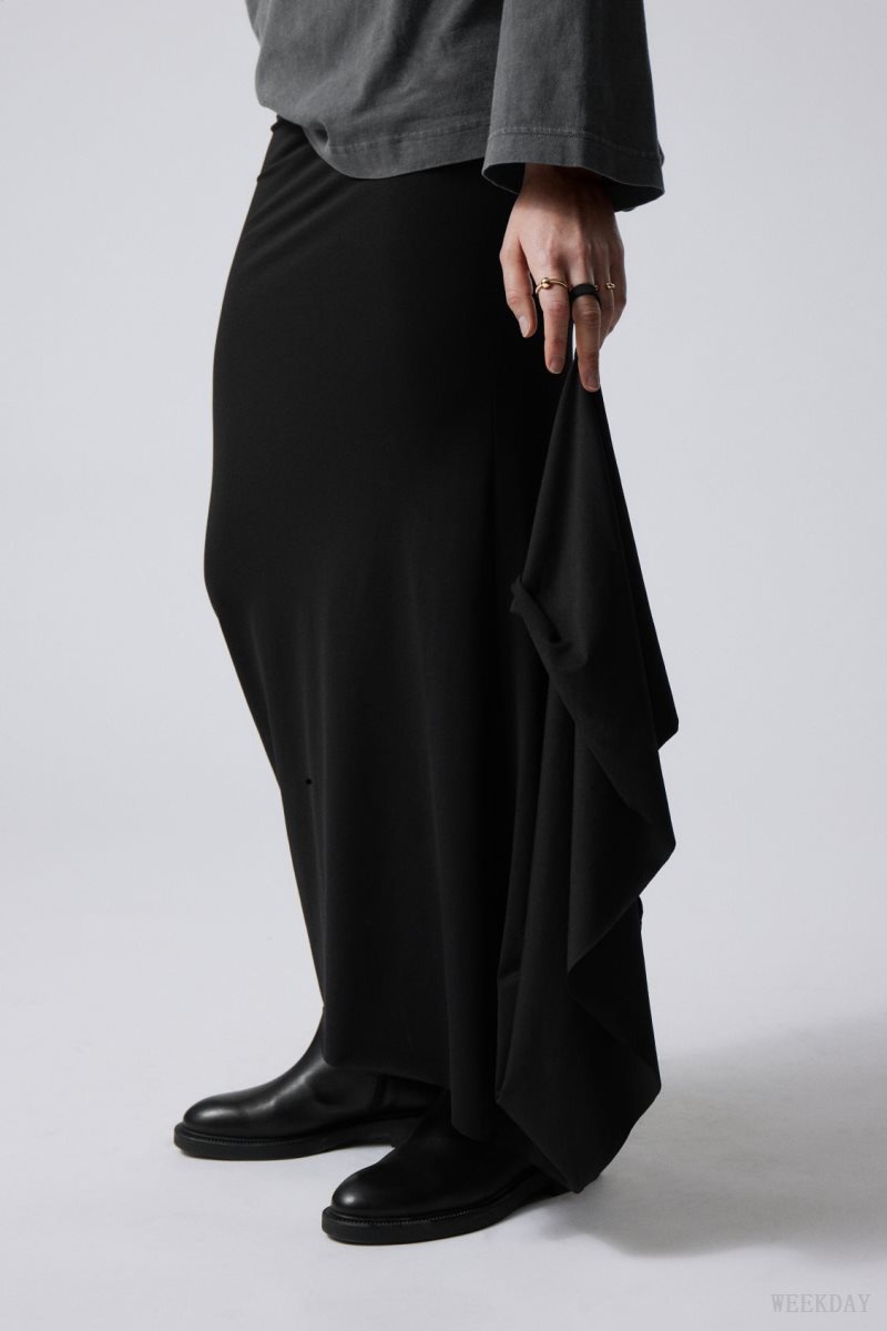 Black Weekday Long Asymmetric Drape Skirt | XVYF0993