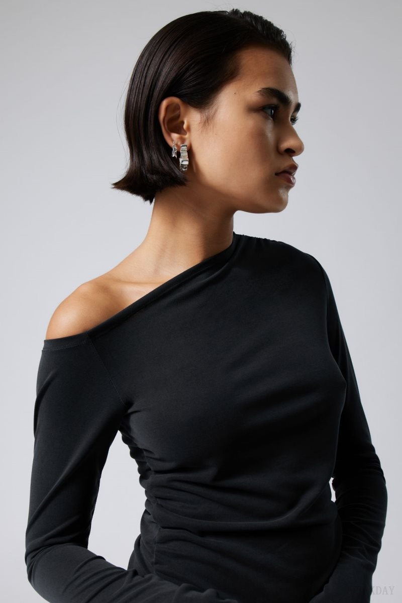 Black Weekday Main Asymmetric Long Sleeve | RBZR1003