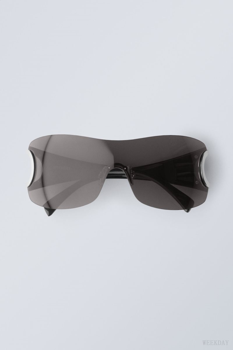 Black Weekday Motion Sunglasses | GIBS4856