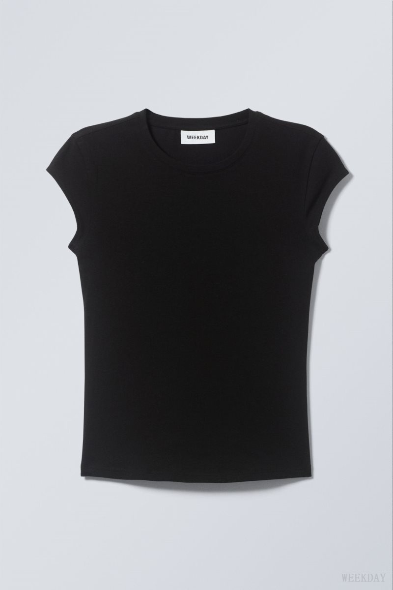 Black Weekday Slim Fitted Top | VMYL2049