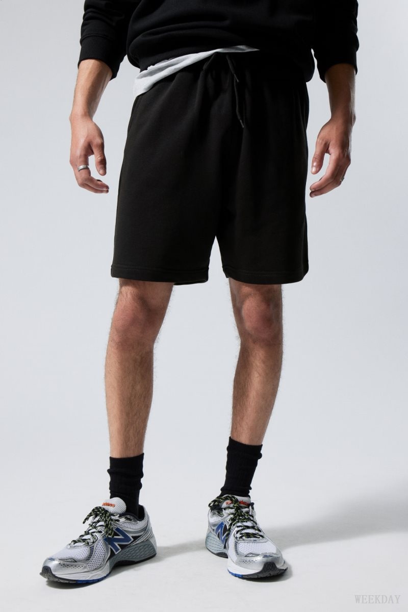 Black Weekday Standard Sweatshorts | ZDML9793