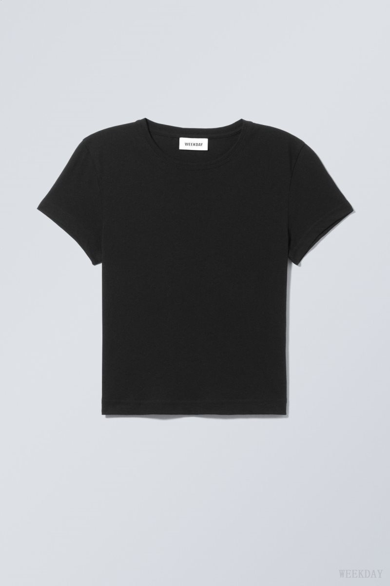 Black Weekday Tight Fitted T-shirt | GVSW2099