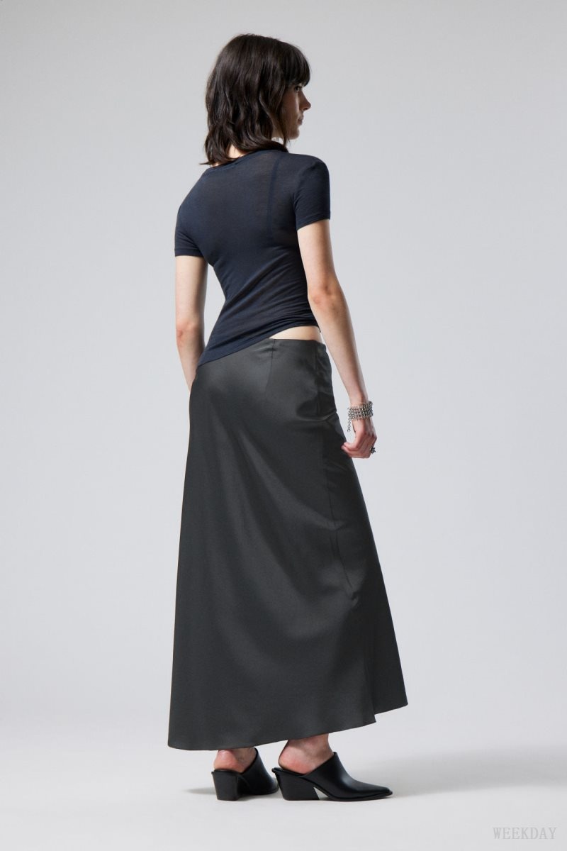 Black Weekday Trace Pull On Satin Skirt | DMSW3947