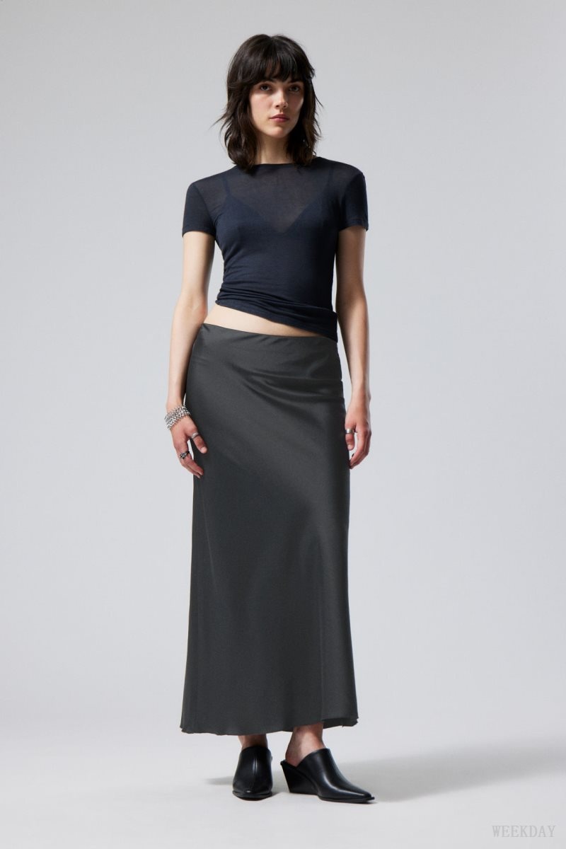 Black Weekday Trace Pull On Satin Skirt | DMSW3947