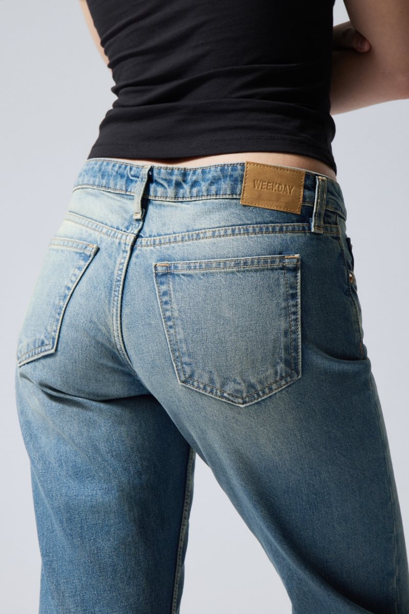 Blue Weekday Arrow Low Straight Jeans | AAPW2912