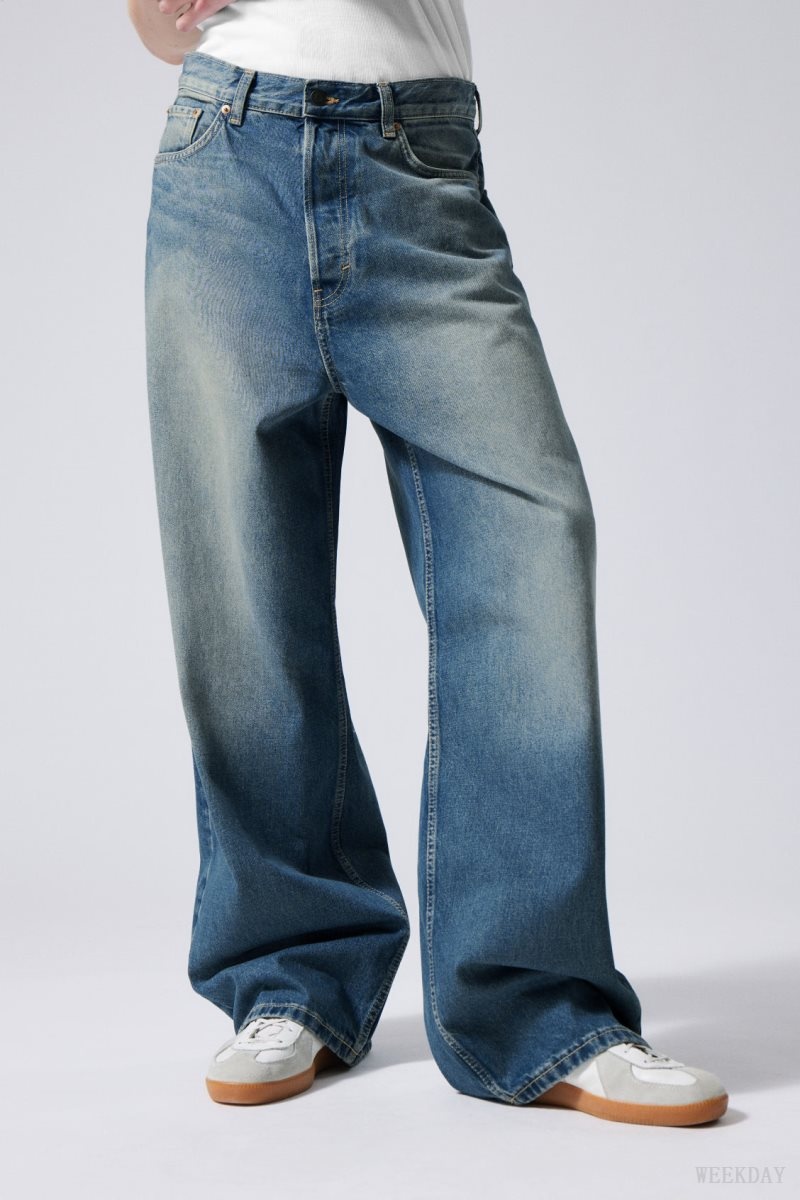 Blue Weekday Astro Loose Baggy Jeans | EMED2722