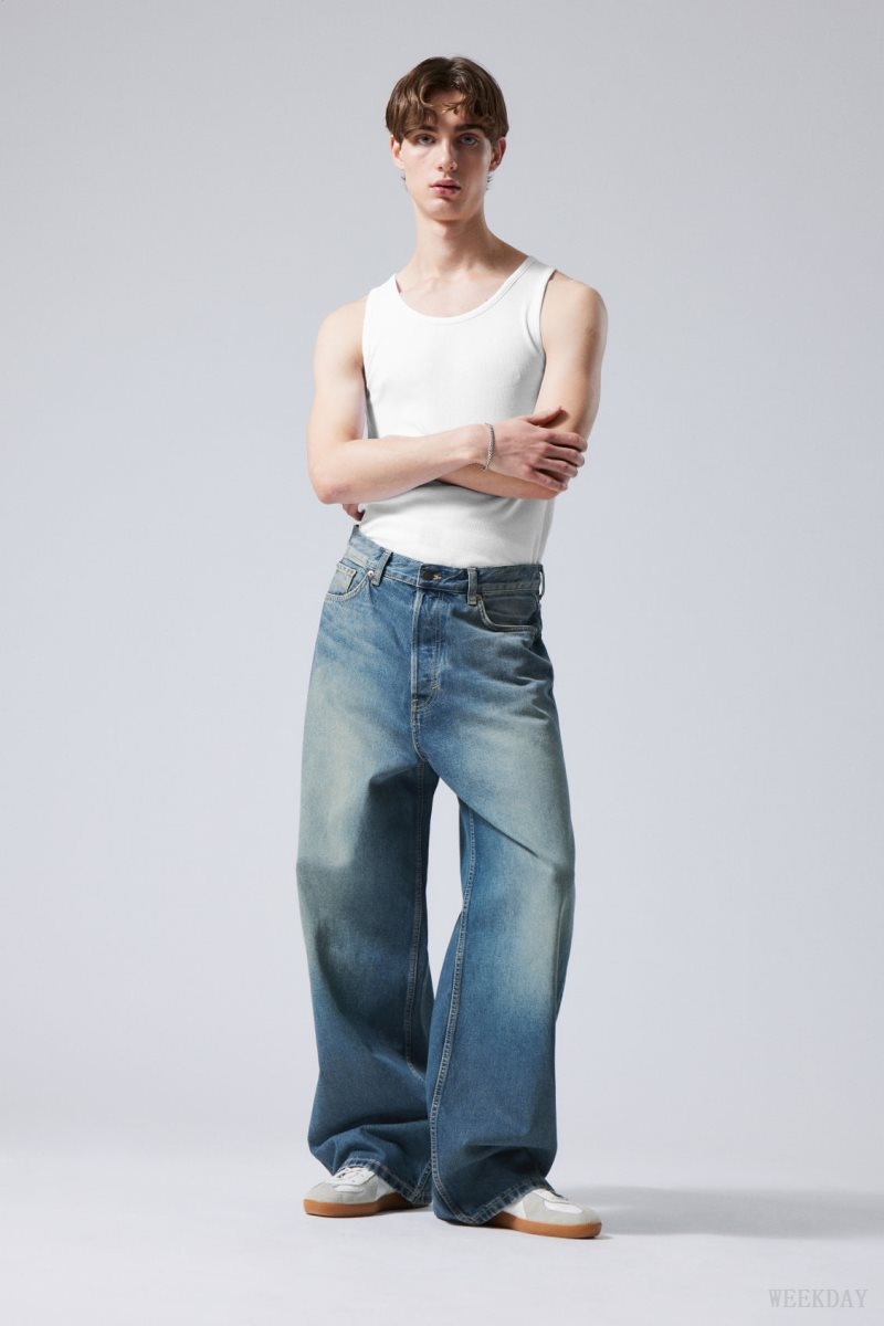 Blue Weekday Astro Loose Baggy Jeans | EMED2722