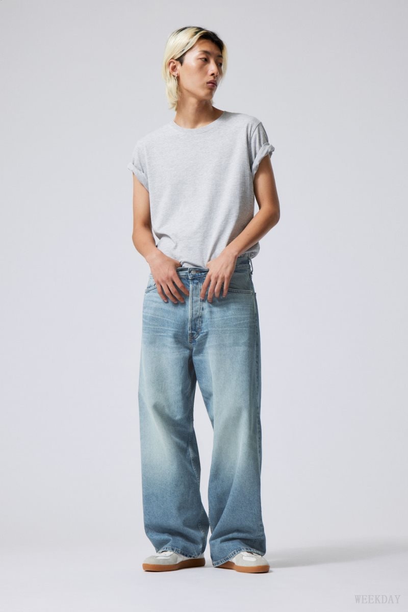 Blue Weekday Astro Loose Baggy Jeans | NYPA3244