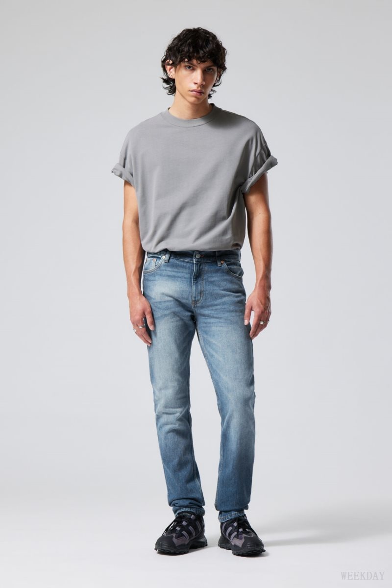 Blue Weekday Sunday Slim Tapered Jeans | RSZG8709