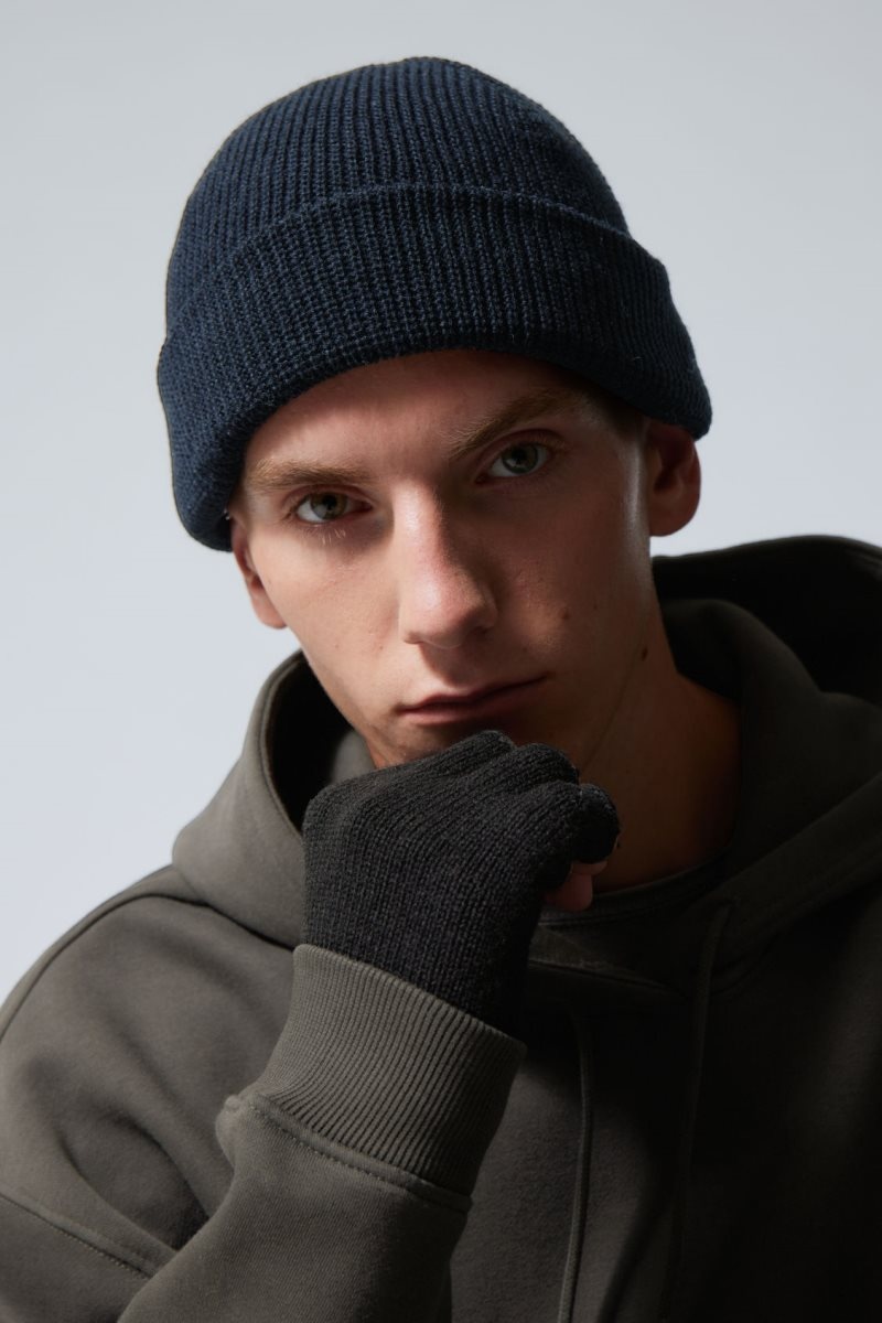 Dark Blue Weekday Stan Beanie | ITEA3658