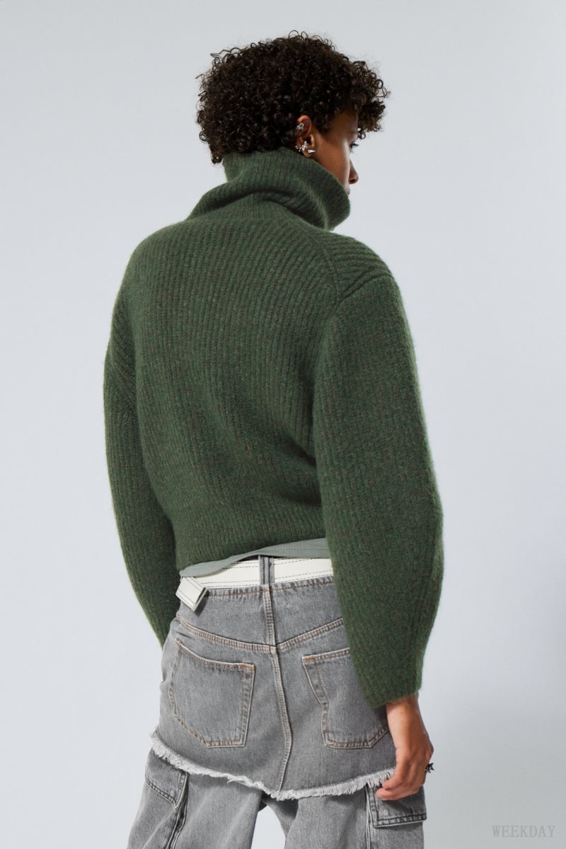 Dark Green Weekday Bea Zip Cardigan | ERYN5354