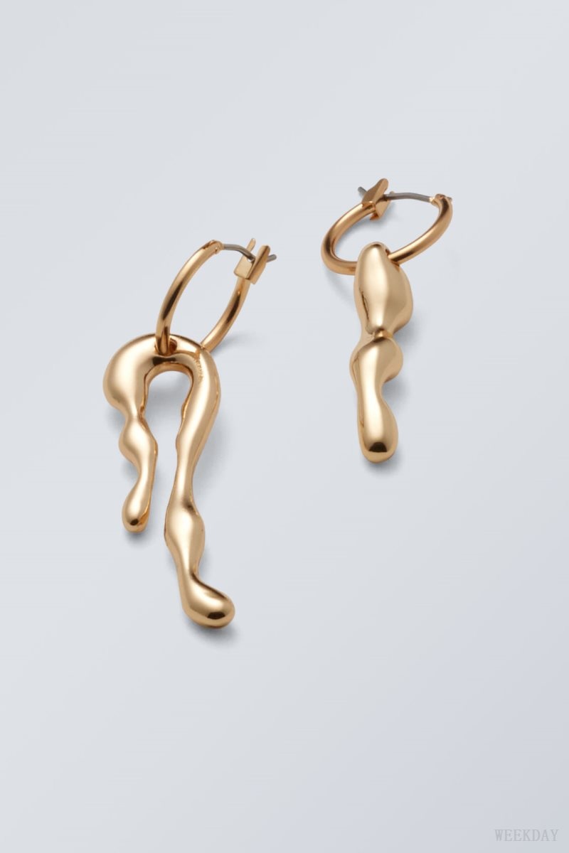 Golden Weekday Millie Hoop Earrings | TTWQ0965