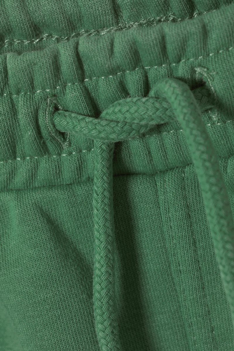 Green Weekday Essence Standard Sweatshorts | SLAD2706