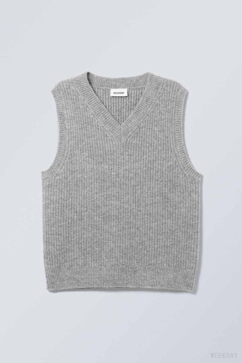 Grey Weekday Margo Vest | MXMM7888