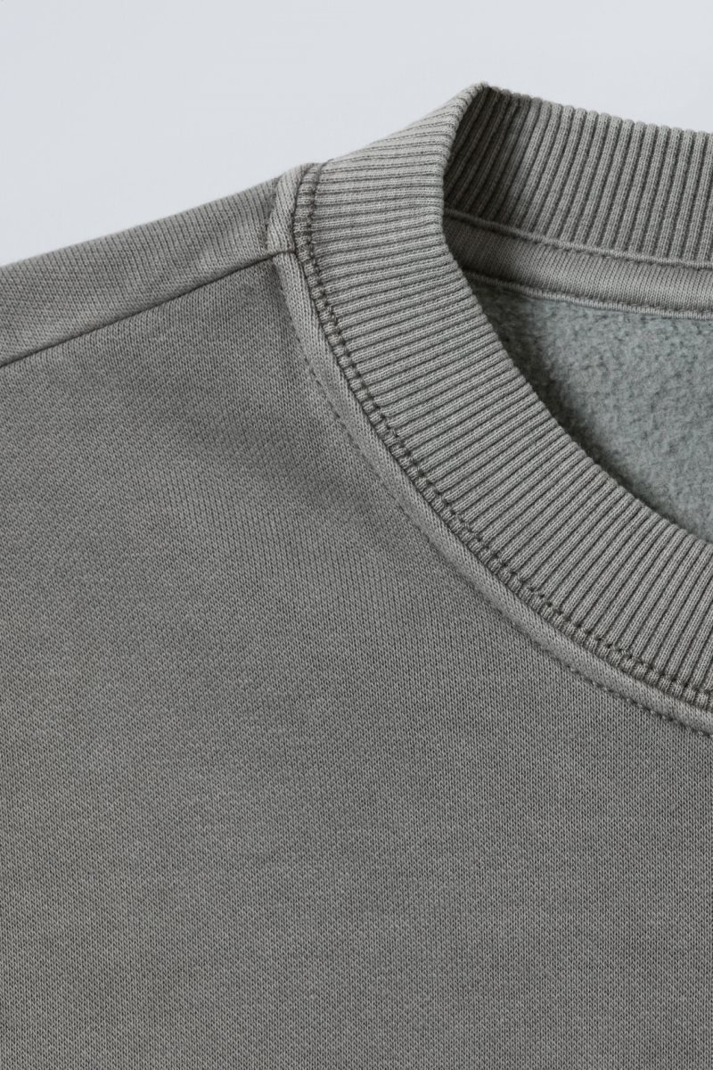 Grey Weekday Standard Midweight Sweatshirt | TWQL2874