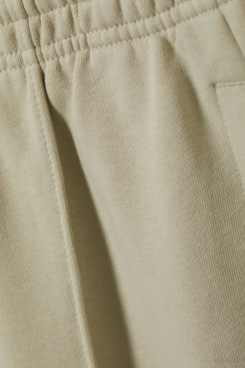 Khaki Weekday Ken Terry Lightweight Shorts | BQAT0975