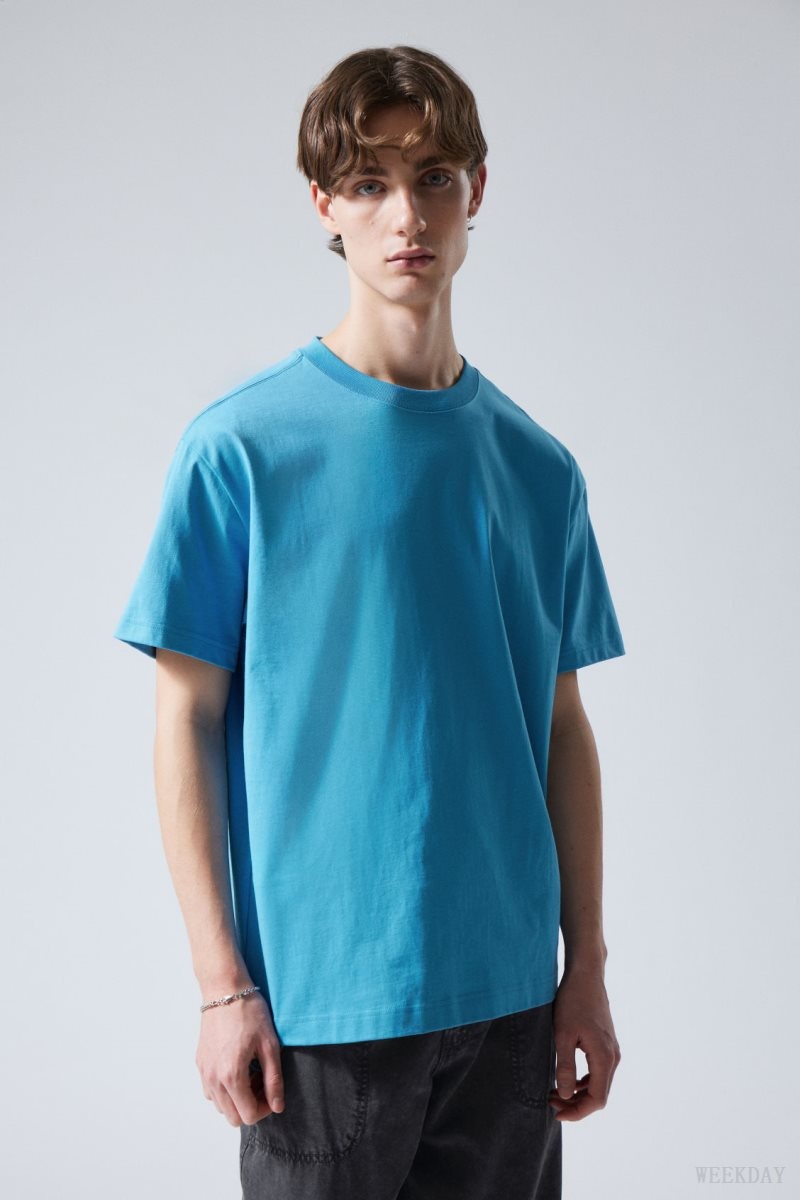 Light Blue Weekday Oversized Heavyweight T-shirt | QFYE9039