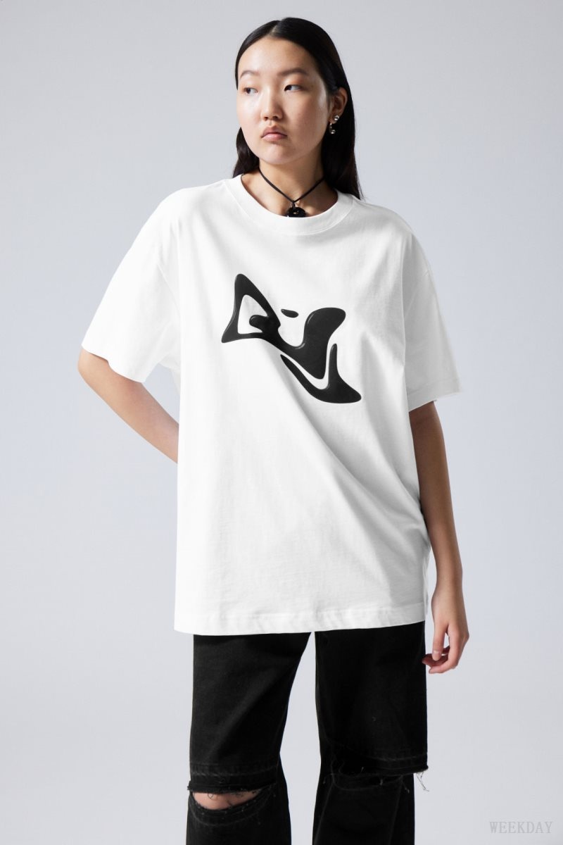 Liquid Weekday Oversized Graphic Printed T-shirt | OQIH5650