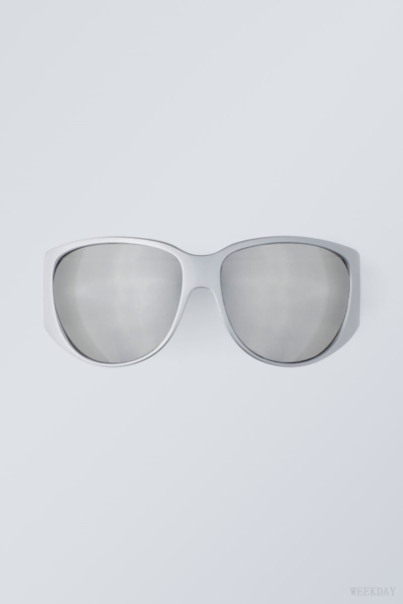 Silver Weekday Fare Sunglasses | MWBY9389