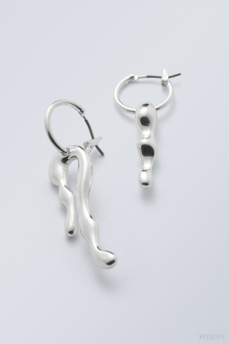 Silver Weekday Millie Hoop Earrings | VRBQ0945