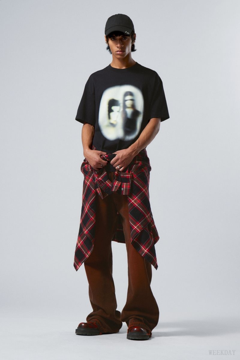 The Blurry Band Weekday Oversized Graphic Printed T-shirt | AWML6700