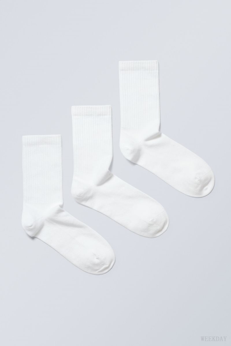 White Weekday Eleven Socks 3-pack | EGGL0642