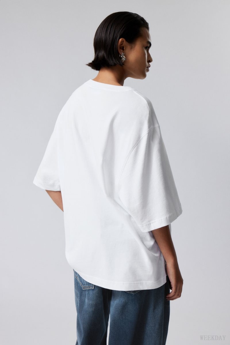 White Weekday Loose Oversized Fit T-shirt | TBJK1603