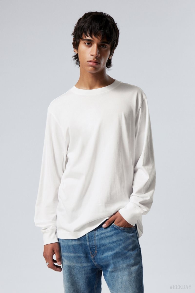 White Weekday Relaxed Midweight Long Sleeve | CFAT0073