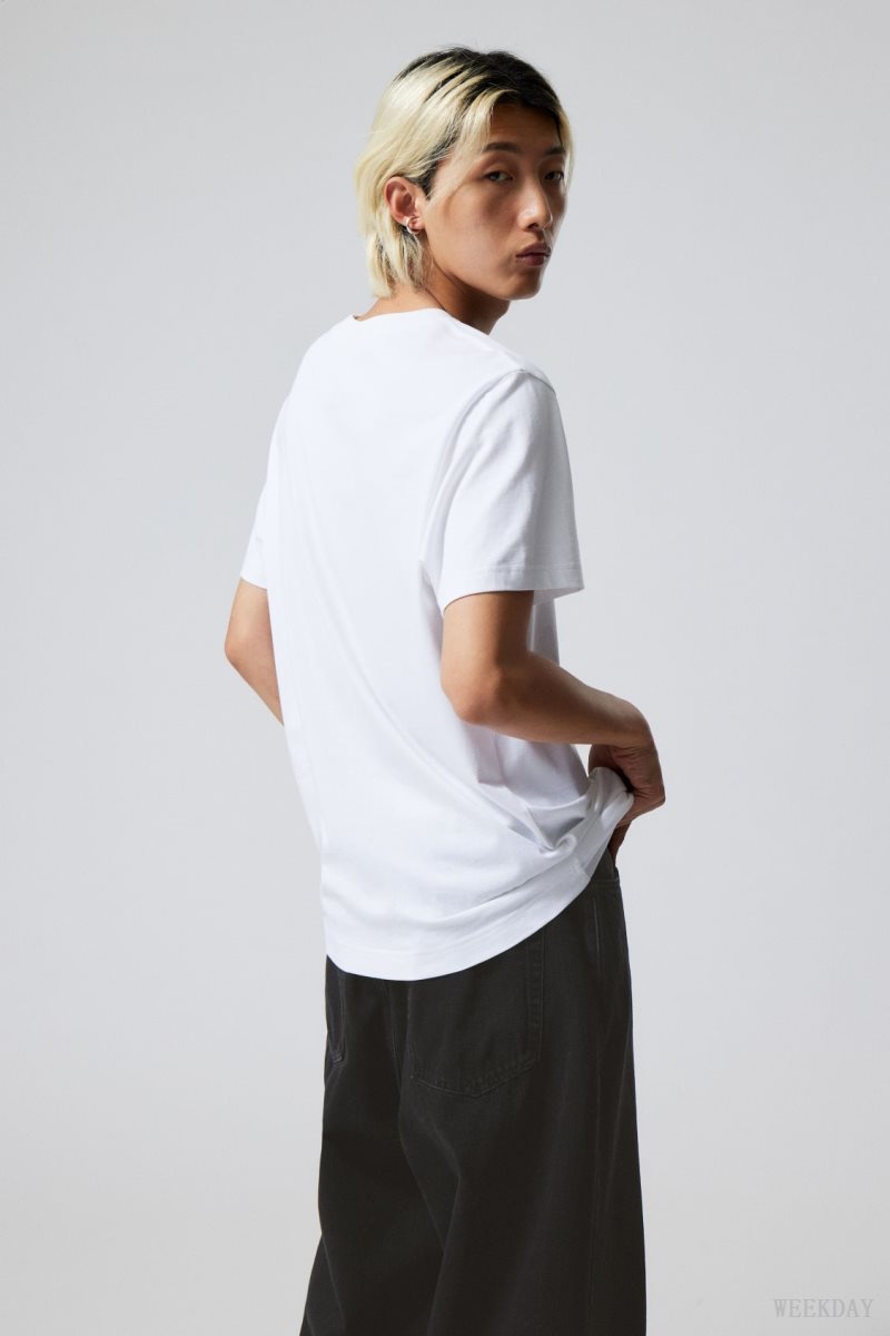 White Weekday Relaxed Midweight T-shirt | JWZI2450