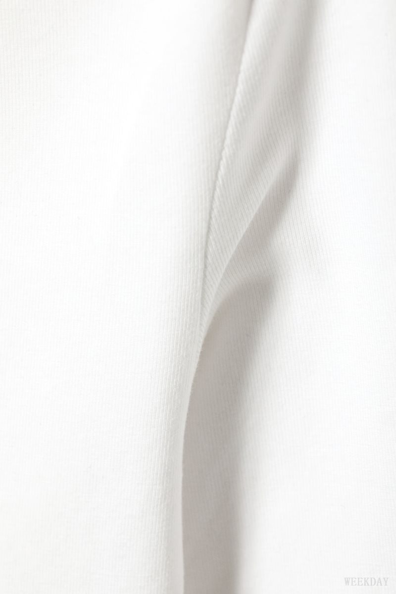 White Weekday Slim Fitted Long Sleeve | NSAA6238