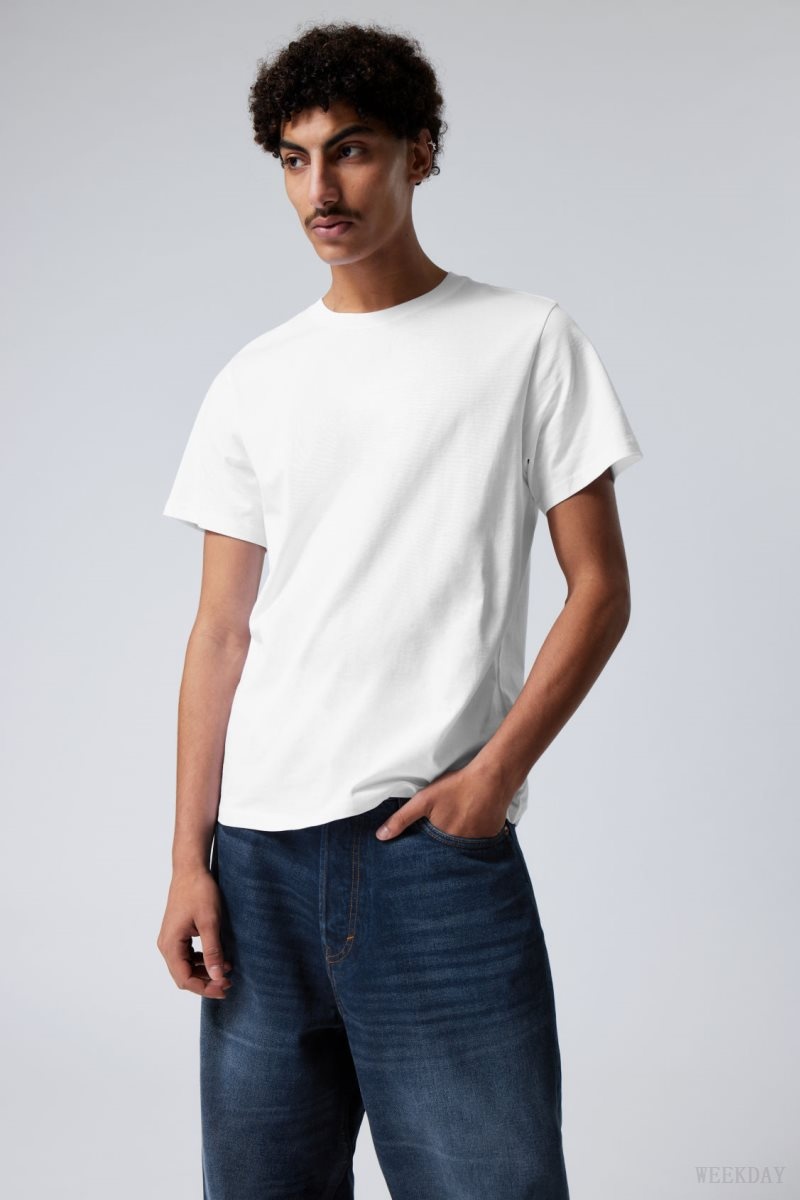 White Weekday Standard Midweight T-shirt | DAGM0268